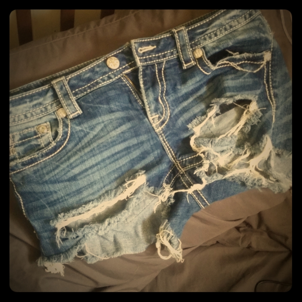 Miss me shorts